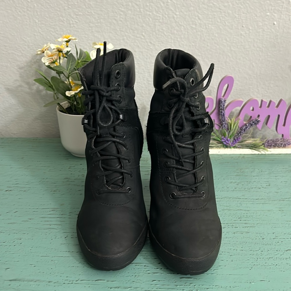 Timberland Ortholite Boots SZ 6.5